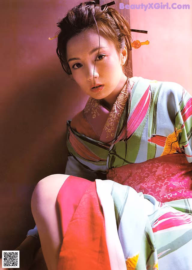 Takami Yoshimoto - Magaking 4u Xossip